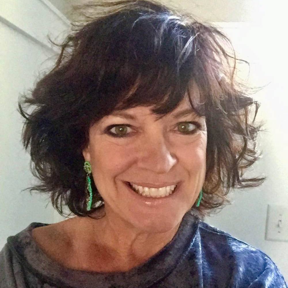 Meet your Posher, Laura